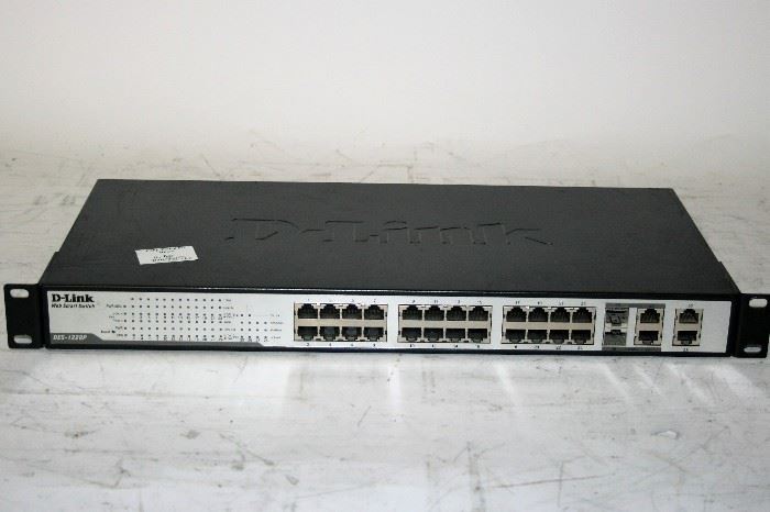 D-LINK WEB SMART SWITCH DES-1228P