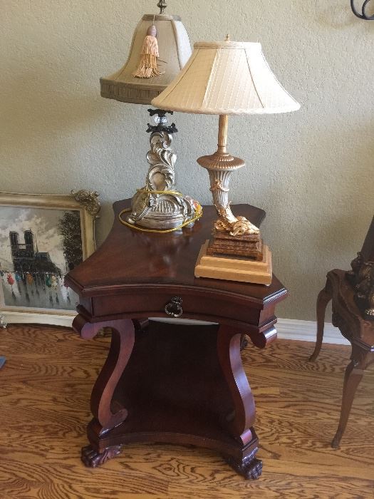 End table with drawer and lamps