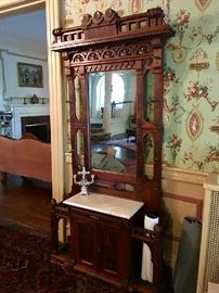 Stunning Mahogany Eastlake Hall Tree