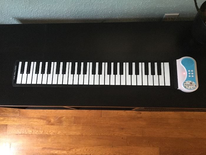 One Day Forest Hills Estate Sale in Durham, NC starts on 11/18/2017