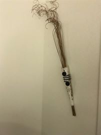 ceramic handing vase