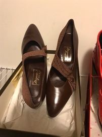 size 7 narrow shoes many pairs