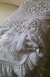 Bates Martha Washington bedspread