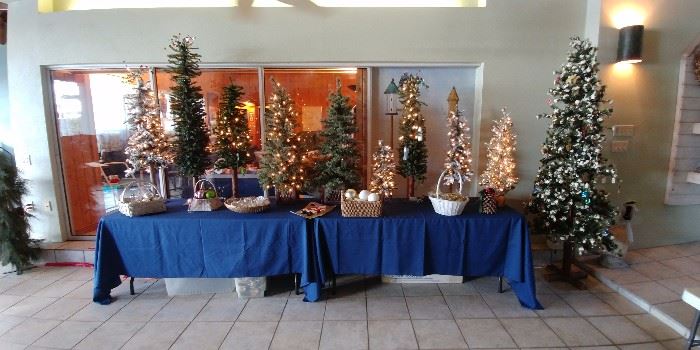 Lots of decorated Christmas trees of all shapes & sizes and baskets of nice glass Christmas tree ornaments
