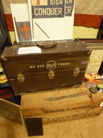 RCA Repairman's Tool Box w/Many Tubes