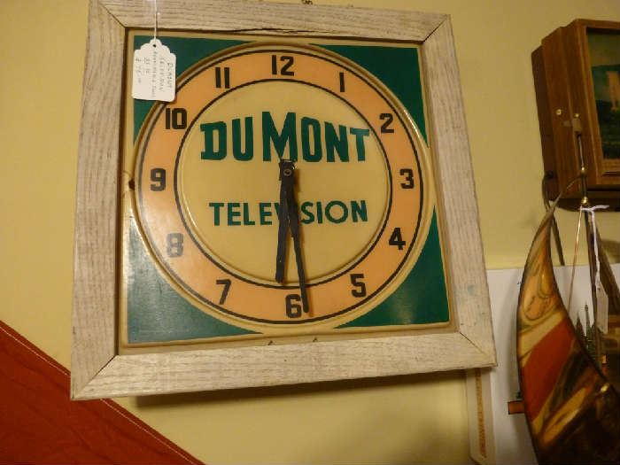 Vintage Dumont Store Display Clock (needs rewiring)