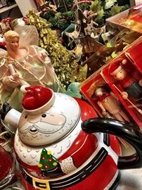 Christmas In The Garage!...Sounds Like A Hallmark Movie...