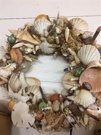 Shell wreath