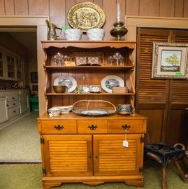 Solid Rock Maple 1950's Hutch.  67"T x 36"W x 18"D:    375.00