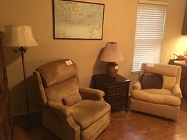 Recliner, Chair, lamps, end table
