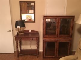 Bernhardt table, 2 piece lighted display case, mirror, lamp