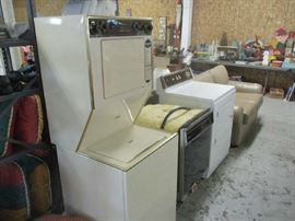 STACKING WASHER AND DRYER