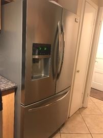 Almost new Frigidaire!