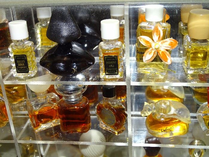 Flacon perfume collection