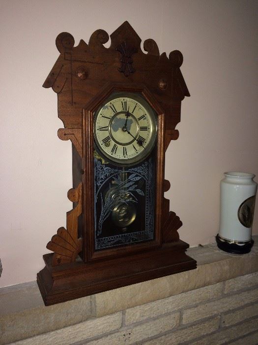 Antique Waterbury clock works great.