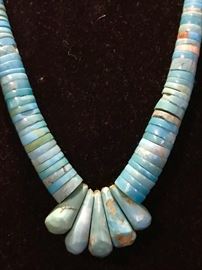 Beautiful turquoise necklace 