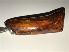 Amber and sterling pendant 