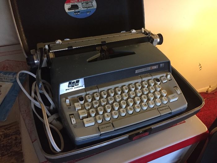 vintage electric typewriter in carry case 