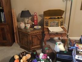 More decor, flowers. End tables, stereo