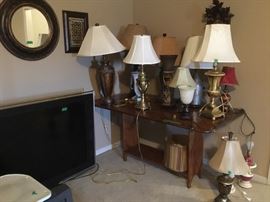 Lamps of all types & sizes and nice fold down table