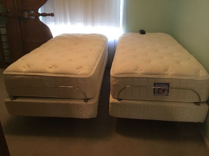 King/twin mattress set - can be used as twin set or can be placed in king frame - both mattresses raise & lower as needed at head & foot