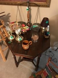 Table, scales, small lights, and miscellaneous items. 