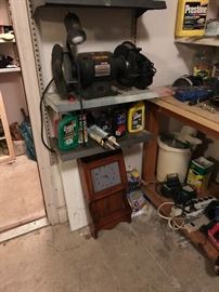Garage - bench press - clock - miscellaneous items