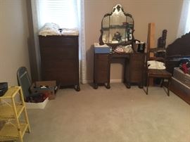 Mahogany bedroom suite