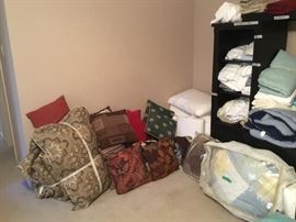 Comforters, throw pillows, bed pillows