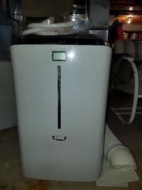 $100   Idylis Portable air conditioner