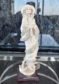Giuseppe Armani Figurine (Made in Italy)