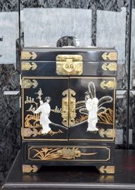 Chinese Black Lacquer Jewelry Box