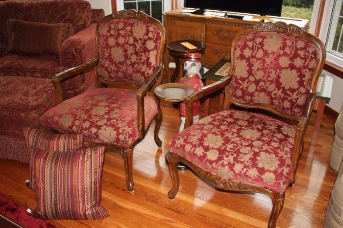 Pair of Upholstered Chairs with Accent Pillows, and Dog "Bellhop" Table