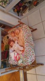 Vintage dolls & doll bed