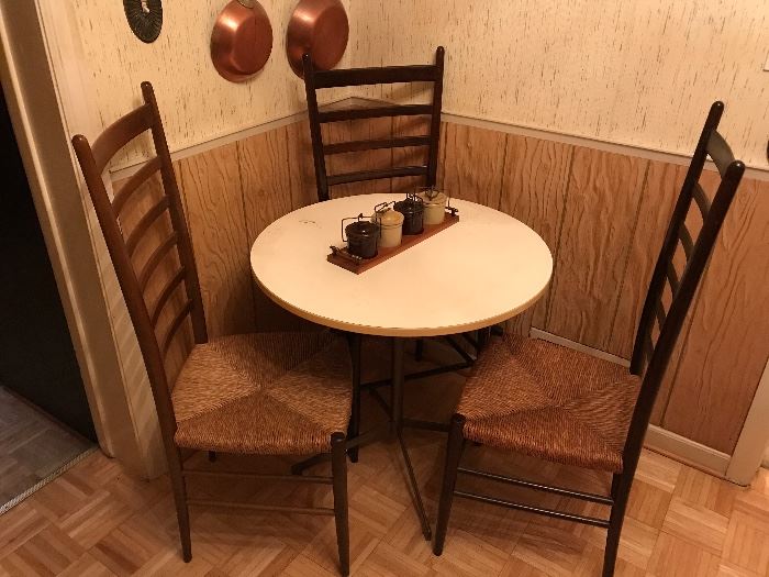 Treasures at Toledo, Ohio Estate Sale starts on 11/3/2017