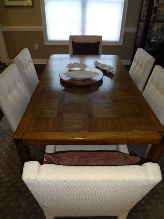 Gorgeous Dining Room Table, with two leaves, sideboard & 6 chairs = $795