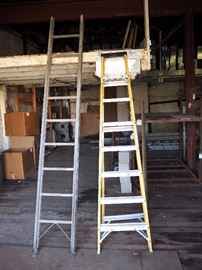 Aluminum 10' Ladder, And Louisville Ladder, Type 1, Heavy Duty Fiberglass Stepladder, 250 Lbs Capacity, 8'