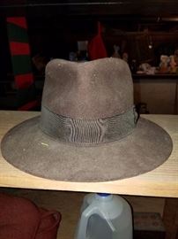 Men's Hat...dusty but in good condition. Actually I think it is Harrison Ford's...lol