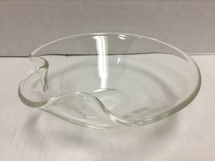 Steuben Small Glass Bowl 2” x6.5”