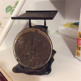 Vintage scale