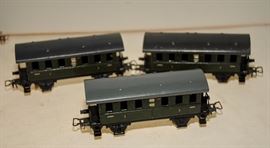 MARKLIN 1945-47 00 GAUGE TRAIN CARS