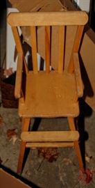 DOLL YOUTHS CHAIR
