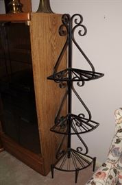 IRON CORNER SHELVING