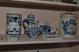 SELECTION OF MARKED DELFT