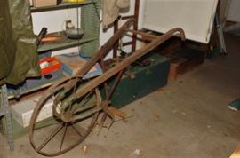 ANTIQUE PLOW