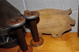 PRIMITIVE PIG CUTTING BOARD
