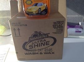 Armor All Ultra Shine Wash and Wax - 64 fl. oz (4 bottles)