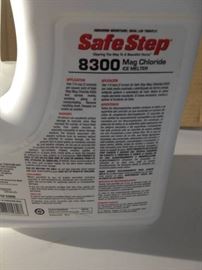 Safe Step Extreme 8300 8 LB Magnesium Chloride Ice Melter