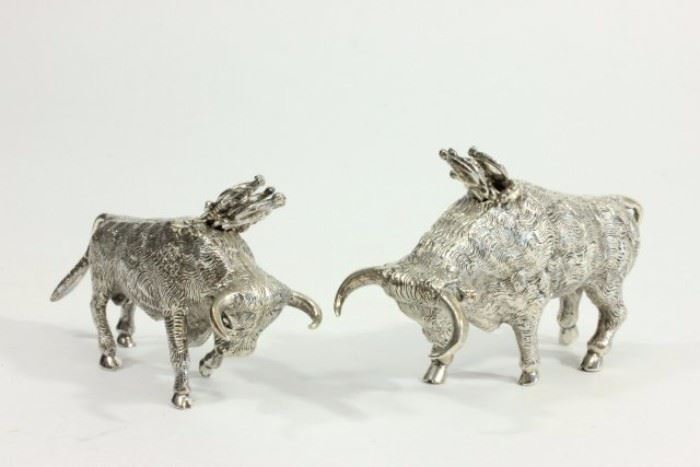 Lot 248: 2 Bull Mexican 925 Toothpick Holders