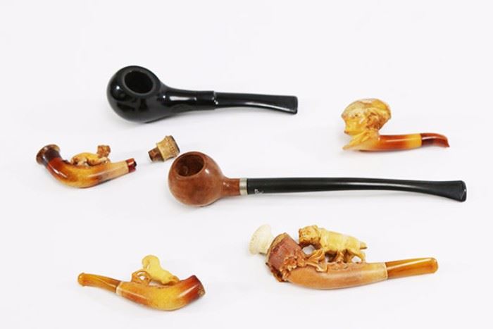 Lot 1039: 6 Pipes